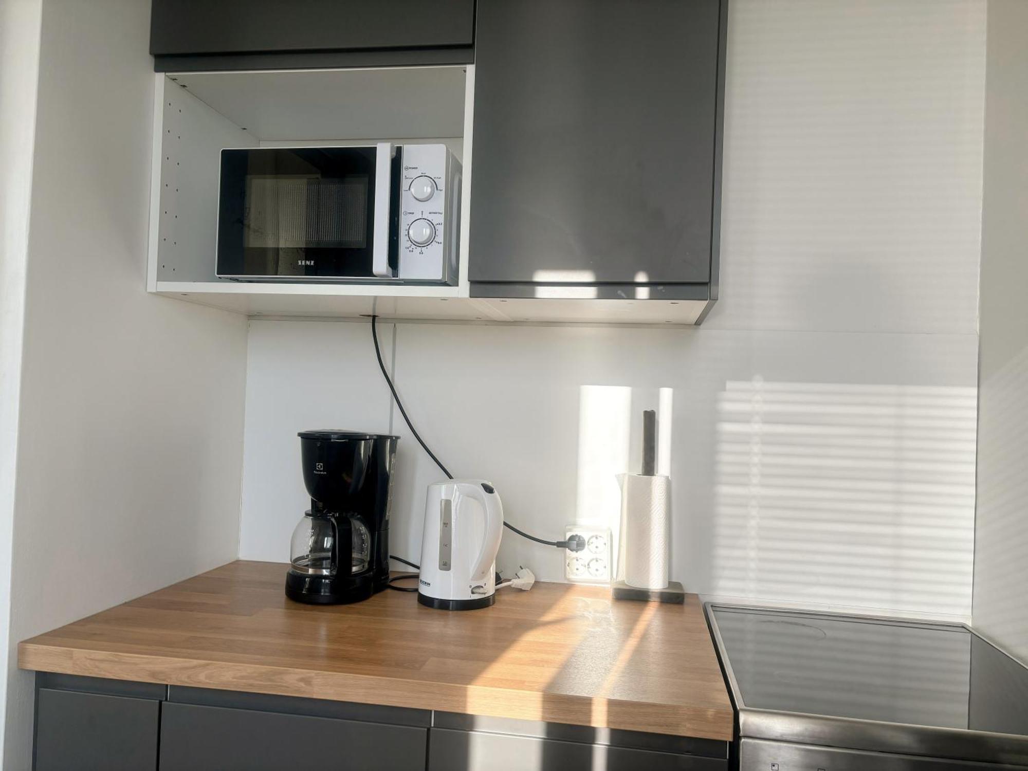 Modern Studio, Private Free Parking ,Near Metro เฮลซิงกิ ภายนอก รูปภาพ